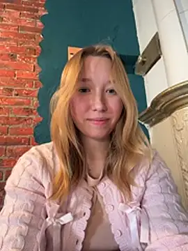 -NaughtyAngel- - WET SPOT ON NIPPLE in cafe! RISK!