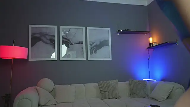 AlfaSex9 - red ass