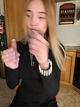 SugarDanger - tits fuck+hot photo+1 min control