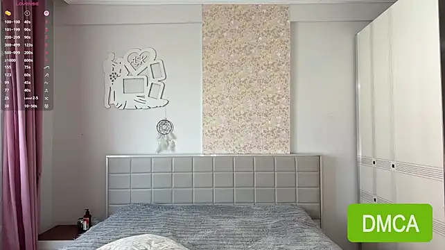 JuliaPierce - Squeeze my booty , do you want to slap?