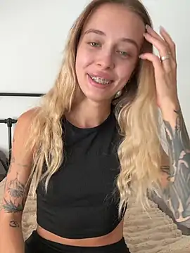 Enjoy_my_beauty - SLAP ASS & last tipper gets my cum video
