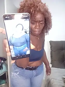 QueenLorena25
