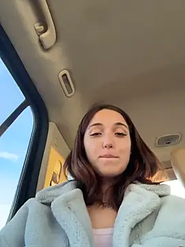 DollyTall - let u sniff my panties 🤤