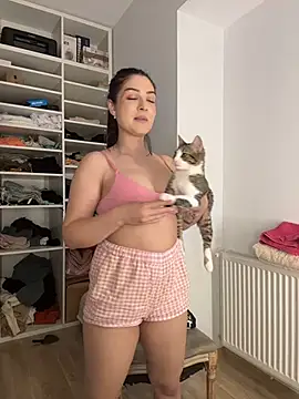 Lexi_Storm - Undress me first 😉