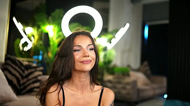 Lexira1n - Oil on ass and ride show