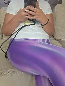 SellenaGomez - play dildo in pussy lt 3vid