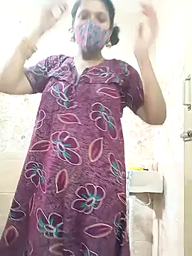Ramya-hot-gueen - Boobs show