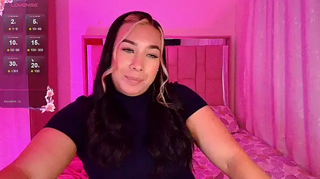 Leahtemptation3 - saliva play