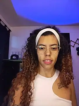 Pamelamiler__ - show tits-pinch nipple