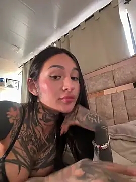 Suis_evangeline - AHEGADO + SLAP FACE