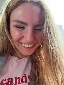 -stray-cat- - grab my tits and press them hard