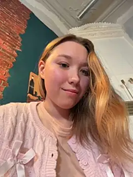 -NaughtyAngel- - DON’T REACT CHALLENGE 😈
