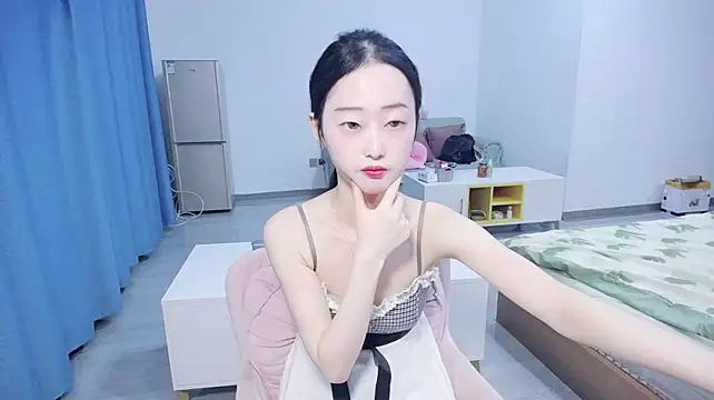 Mist_Muxiii520 - 人总是喜欢反季节的东西，就像幸福后知后觉