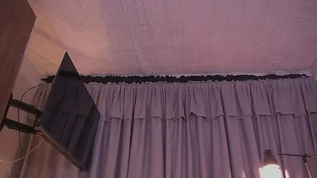 AitanaJhons_ - Hi everyone