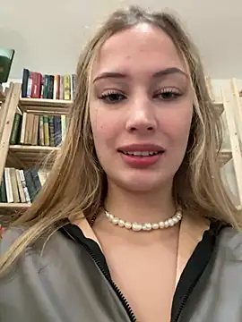 Blonde_exe - jeans lower+loud ass slaps open door wc
