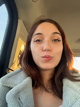 DollyTall - REMOVE MY PANTIES WHILE DRIVING (WTF 🥵)