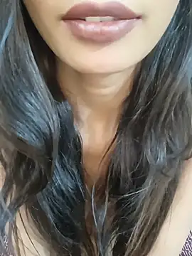 Alice_here_