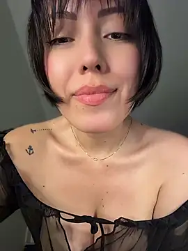 Emmahere - Make me wet 🤤