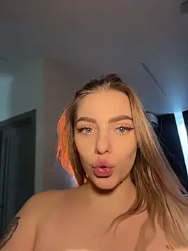 HugeBoobsAlice - DOUBLE SQUIRT WITH FUCK MORE💦🥵🥵