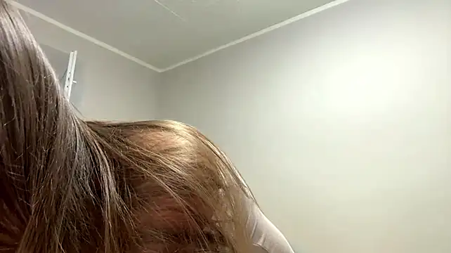 SalinaTurnbow - Cold rain on my boobs!