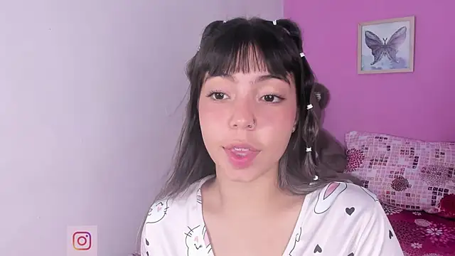 Emma_grays2