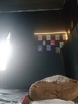 Bhadgirlann - Masturbating squirting