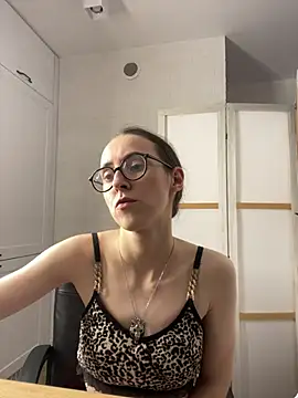 MartiniiSelenna - Show asshole