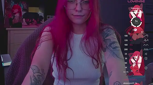 Nerri__ - Show boobs<3