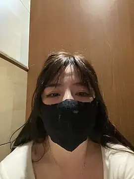 Xiao-mo520 - 美导老师下班兼职，咖啡厅，户外，偷玩小粉，刺激，完成目标指定脱一件5分钟