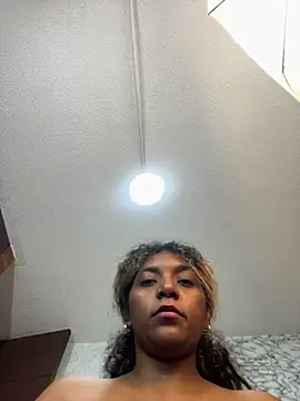 Nicollesofia2 - full naked and make cum hard