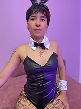 Emma_cute7 - Show tits