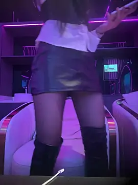 Pennyqueen - 做我国王🫅有惊喜哦💕😘🥰😋