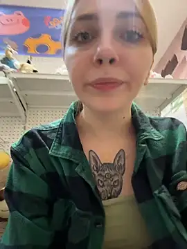 Sunny___Bunny - Pinch ONE naked nipple in store