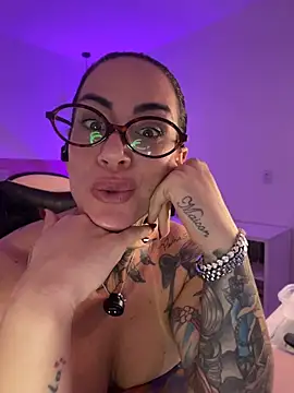 Anny_Fetish - Dildo big bucetinha 24 cm