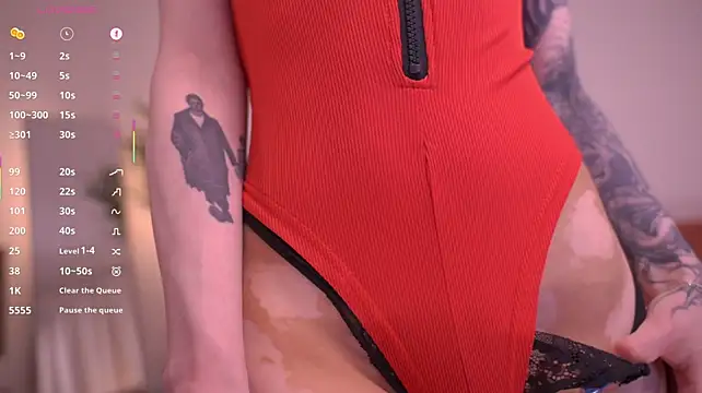 Pheromoon - POV tease!