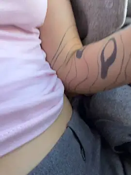 -stray-cat- - nipple clamps on pussy lips
