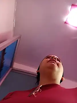 NahomyEvans - Suck my tits