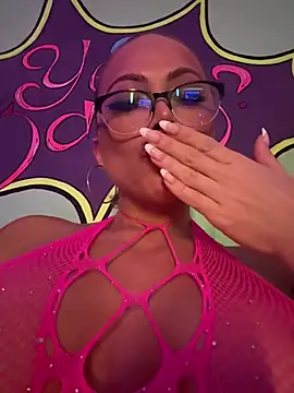 TamaraSavage - Fuck pussy and squirt