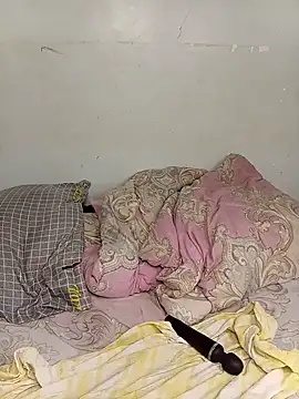 Petite_Nana