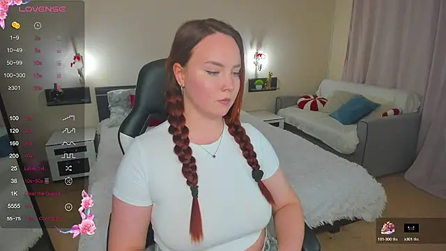 Fire_Emily_ - Wet my T‑shirt and tease my nipples
