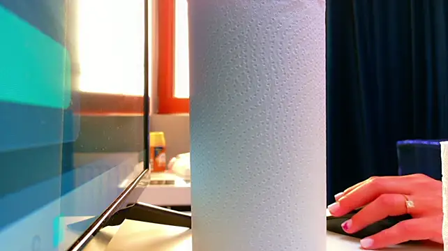 Mila_Kunnis - Morning spanks for me ass 🍑