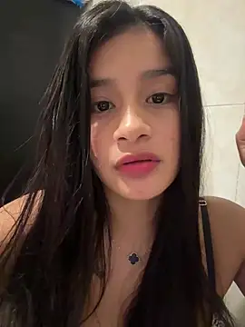 Indialatin - DILDO BLOWJOB🌊 WITH A LOT OF SALIVA🌊