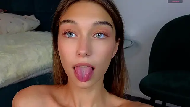 Vixinp - watch the water flows from my nipples