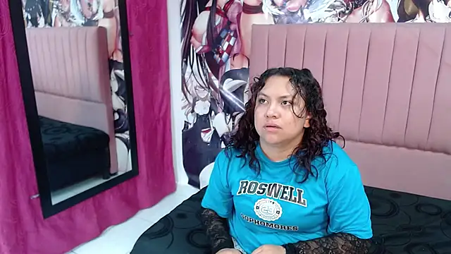 Emma_luxxe - Riding tits