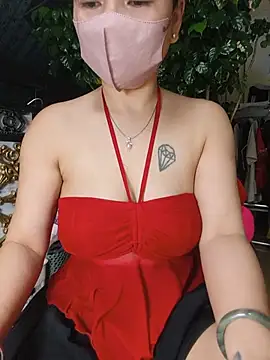 lyna_bl