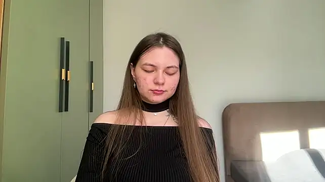 DonnaDunsmoor - smoky blow kiss