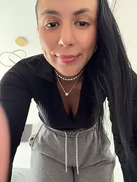 Bunny_Lush - Put me doggy outside