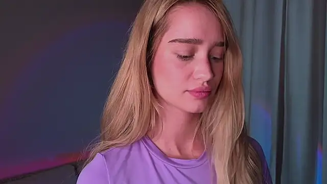 AliviaWithLove - Lift up my top <3