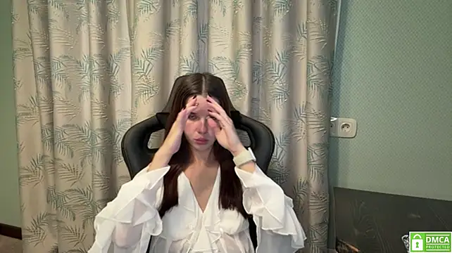 Juicy_Cutie - Show panties