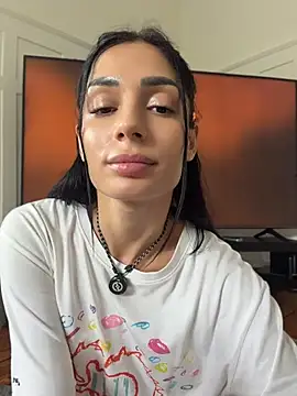 Vicky_luxe